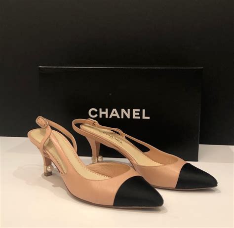 chanel classic two tone shoes|chanel two tone heels.